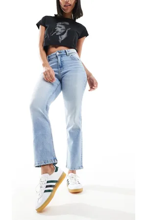 Bershka Cropped flared jeans in mid