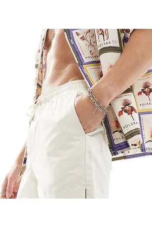 Reclaimed Chino short in ecru