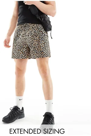 ASOS Wide shorter length short in leopard print with elasticated waist