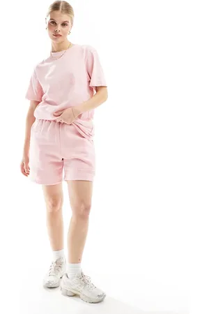 Ellesse Lazzaroi shorts in light