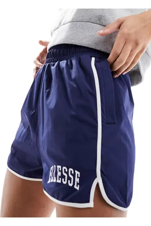 Ellesse Edmonda shorts in