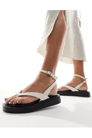 Raid Maysee toe thong flatform sandals in cream