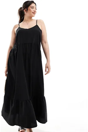 Pieces Pieces Curve frill bottom maxi dress in