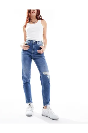 Tommy Hilfiger Ultra high slim mom jeans in mid wash