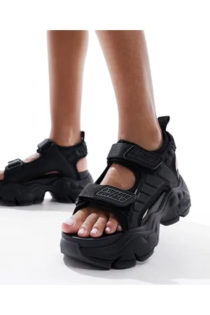 Buffalo Binary Track flat sandals in