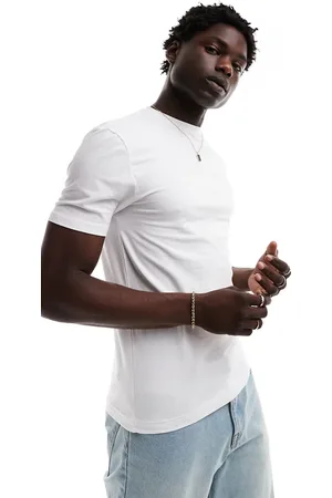 River Island Muscle fit t-shirt in