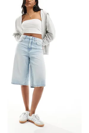 Stradivarius Soft touch denim jort in light