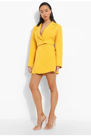 Boohoo Wrap Front Cropped Tailored Blazer