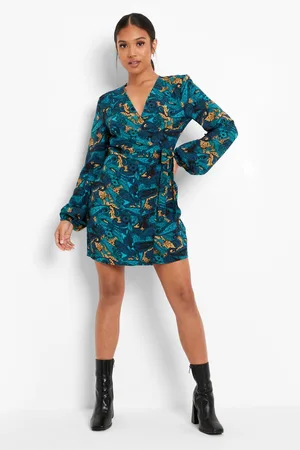 Boohoo Petite Paisley Print Woven Wrap Dress