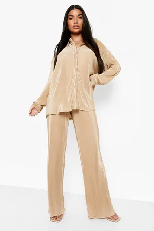 Boohoo Petite Plisse Wide Leg Trouser