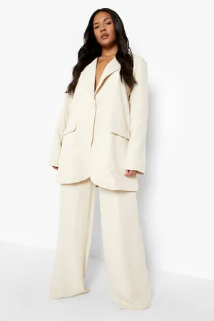 Boohoo Plus Super Wide Leg Tailored Trousers