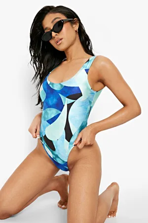 Boohoo Petite Abstract Printed Scoop Swimsuit