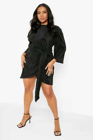 Boohoo Plus Plisse Kimono Sleeve Tie Wrap Dress