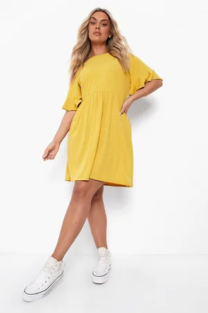 Boohoo Plus Rib Ruffle Smock Dress