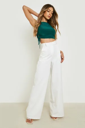Boohoo Double Layer Cut Out Detail Racer Crop