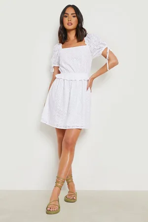 Boohoo Broderie Puff Sleeve Milkmaid Dress