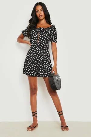 Boohoo Tall Daisy Print Ruched Bust Playsuit