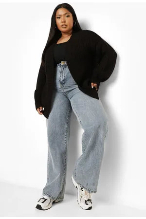 Boohoo Plus Chunky Soft Knit Edge To Edge Cardigan