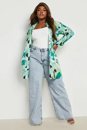 Boohoo Plus Abstract Flare Sleeve Shirt