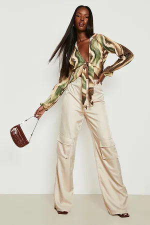 Boohoo Abstract Plisse Tie Front Blouse
