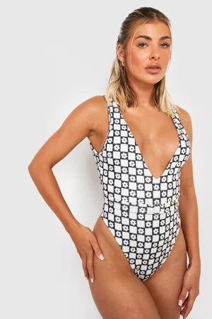 Boohoo Floral Checkerboard Plunge Belted Swimsuit