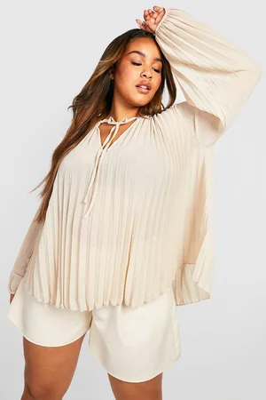 Boohoo Plus Chiffon Pleated Tie Blouse