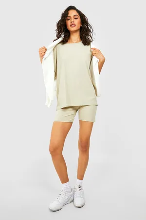 Boohoo Oversized T-Shirt & Cycling Shorts Set