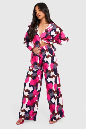 Boohoo Petite Abstract Print Wide Leg Trousers