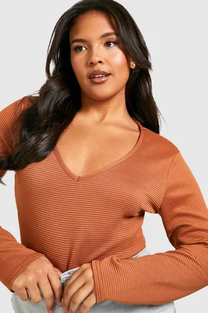 Boohoo Plus Jumbo Rib Plunge Bodysuit