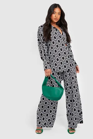 Boohoo Petite Abstract Print Wide Leg Trousers