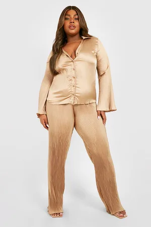 Boohoo Plus Satin Plisse Wide Leg Trouser
