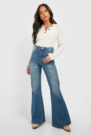 Boohoo Petite Collared Knitted Button Front Top