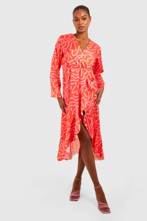 Boohoo Tall Printed Satin Wrap Dress