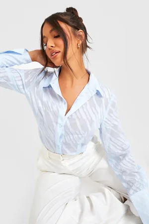 Boohoo Textured Satin Crinkle Pointed Hem Shirt