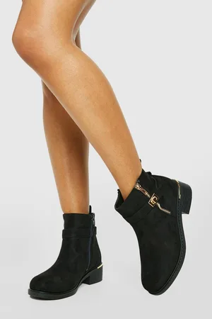 Boohoo Wide Fit Zip Detail Side Buckle Chelsea Boots