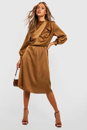 Boohoo Satin Twist Detail Midi Skater Dress