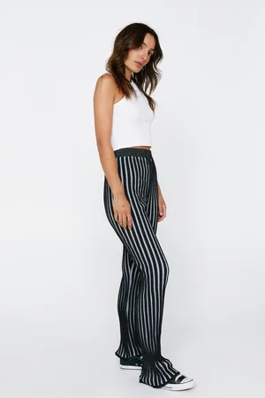 Boohoo Petite Stretch Rib Knitted Puddle Pants