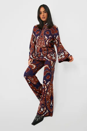 Boohoo Premium Paisley Printed Knitted Set