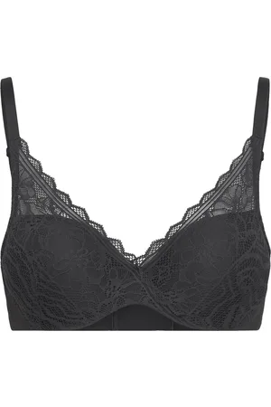 Chantelle Floral Touch Covering Memory T-Shirt Bra Designers Bras & Tops T-shirt Bras Black