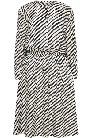 Tommy Hilfiger Zigzag Waisted Midi Dress Knelang Kjole Black