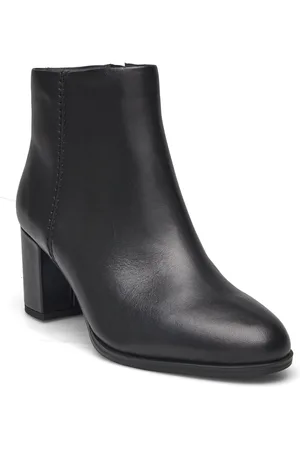 Clarks Freva55 Zip D Shoes Boots Ankle Boots Ankle Boots With Heel Black