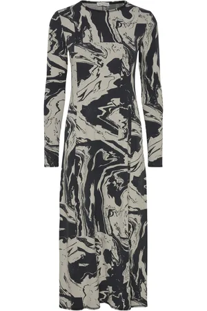 Marimekko Lumeeni Marras Maxikjole Festkjole Black