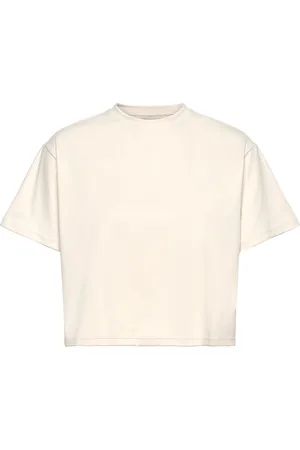Drop Of Mindfulness Butter Soft Cropped Tee Sport Sport Clothing Sports Tops & T-shirts Sport Crop Tops Sport Short-sleeved Crop Tops Cream