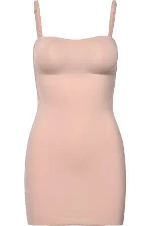 Calvin Klein Sculpt Firm Micro Strapless Slip Shapewear Undertøy Beige