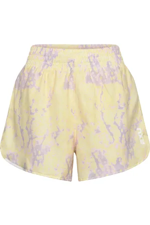 2XU Aero Hi-Rise 4 Inch Shorts Yellow