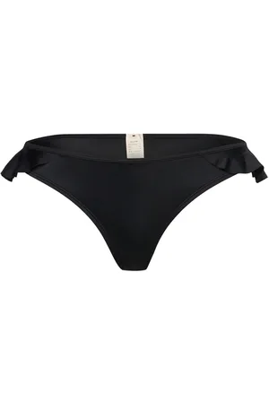 Dorina Naia Brief