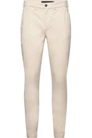 Lyle & Scott Anfield Chino Cream
