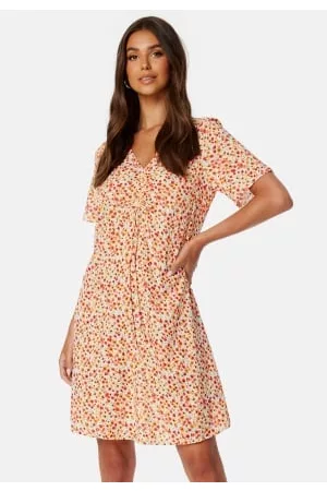 Pieces® Nya SS V-Neck Short Dress Cloud Dancer AOP: Fl S