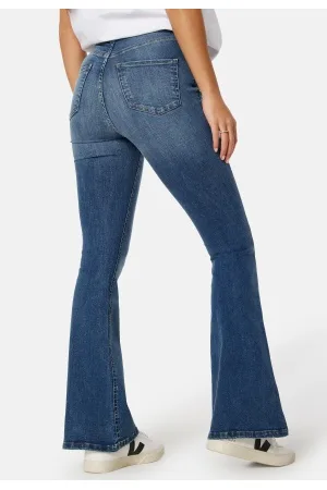 nova low slim bootcut jeans - Trove Blue