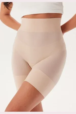 Dorina Essensual Mid Waisted Shorts S